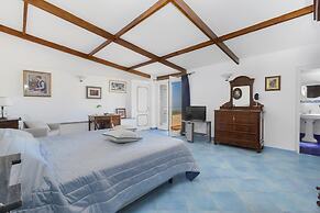 Villa Ferrara in Sant Agata sui Due Golfi