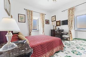 Villa Ferrara in Sant Agata sui Due Golfi