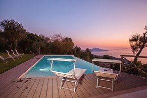 Villa Ferrara in Sant Agata sui Due Golfi