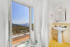 Villa Ferrara in Sant Agata sui Due Golfi