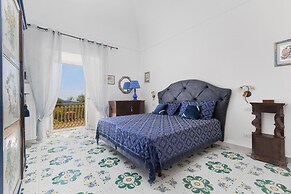 Villa Ferrara in Sant Agata sui Due Golfi