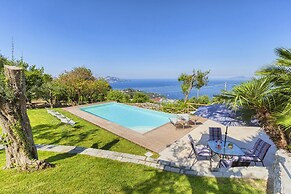 Villa Ferrara in Sant Agata sui Due Golfi