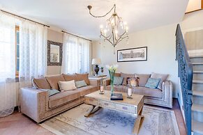 Nonna Bianca Farmhouse