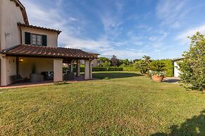 Nonna Bianca Farmhouse