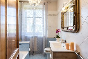 Nonna Bianca Farmhouse