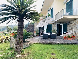 Villa The Stone on the Sea