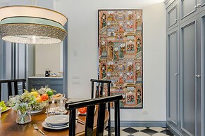 Gimber Tales a First Floor Apartment