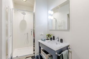 Gimber Tales a First Floor Apartment