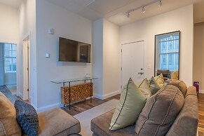 Inner Harbor's Best Furnished Luxury Apartments 1 Bedroom Apts by Reda