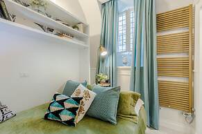 Busdraghi Studio Stylish at Via Fillungo