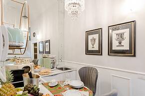 Busdraghi Studio Stylish at Via Fillungo