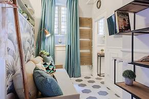 Busdraghi Studio Stylish at Via Fillungo