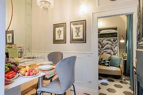 Busdraghi Studio Stylish at Via Fillungo