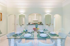 The Duchess Chambers the Luxury Grand 3 Bedrooms