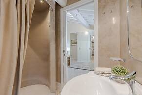The Duchess Chambers the Luxury Grand 3 Bedrooms