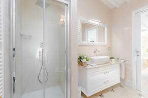 The Duchess Chambers the Luxury Grand 3 Bedrooms