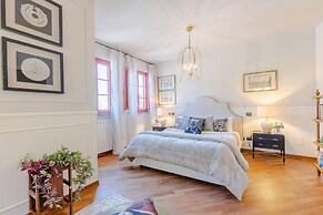 Villa Borbone - Perched on the Lucca Hills