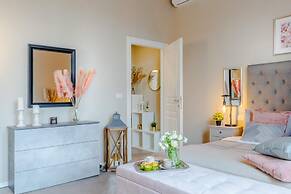 Casa Gina Urban Retreat