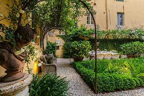 Casa Vanny an Apartment With Private Garden