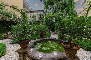 Casa Vanny an Apartment With Private Garden