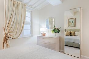 The Silk Thread the Luxury 3 Bedrooms Apartment