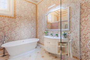 The Silk Thread the Luxury 3 Bedrooms Apartment