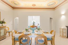 The Silk Thread the Luxury 3 Bedrooms Apartment