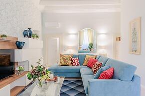 The Silk Thread the Luxury 3 Bedrooms Apartment