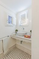 The Silk Thread the Luxury 3 Bedrooms Apartment