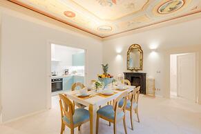 The Silk Thread the Luxury 3 Bedrooms Apartment