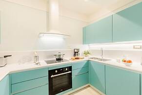 The Silk Thread the Luxury 3 Bedrooms Apartment