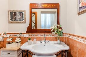 The Garden Along the Stream