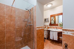 The Garden Along the Stream