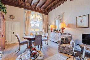 Casa Pitt in Lucca With 3 Bedrooms and 2 Bathrooms