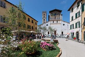 Casa Pitt in Lucca With 3 Bedrooms and 2 Bathrooms