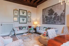 Casa Pitt in Lucca With 3 Bedrooms and 2 Bathrooms