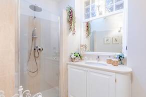 Casa Pitt in Lucca With 3 Bedrooms and 2 Bathrooms