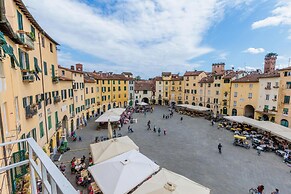 Casa Pitt in Lucca With 3 Bedrooms and 2 Bathrooms