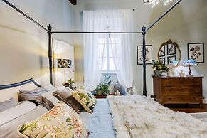 Casa Pitt in Lucca With 3 Bedrooms and 2 Bathrooms