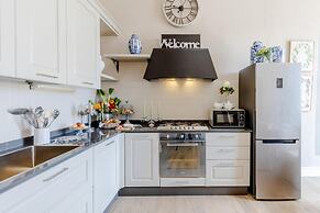 Casa Pitt in Lucca With 3 Bedrooms and 2 Bathrooms