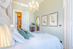 Casa Pitt in Lucca With 3 Bedrooms and 2 Bathrooms