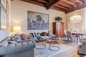 Casa Pitt in Lucca With 3 Bedrooms and 2 Bathrooms