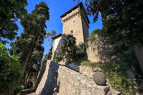 Rocca di Cetona - a Medieval Castle