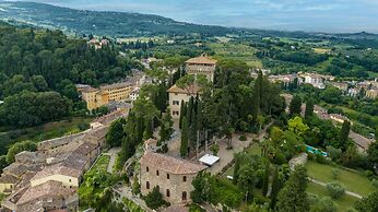 Rocca di Cetona - a Medieval Castle