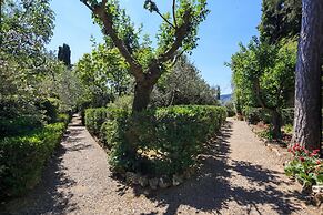Rocca di Cetona - a Medieval Castle