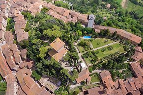 Rocca di Cetona - a Medieval Castle