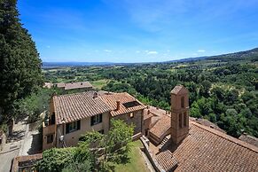 Rocca di Cetona - a Medieval Castle