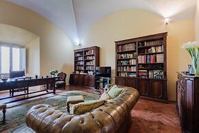 Rocca di Cetona - a Medieval Castle