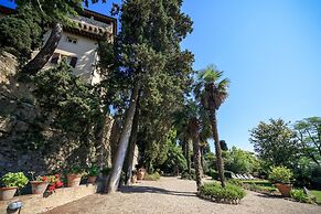 Rocca di Cetona - a Medieval Castle