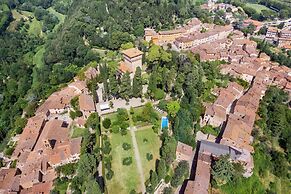 Rocca di Cetona - a Medieval Castle